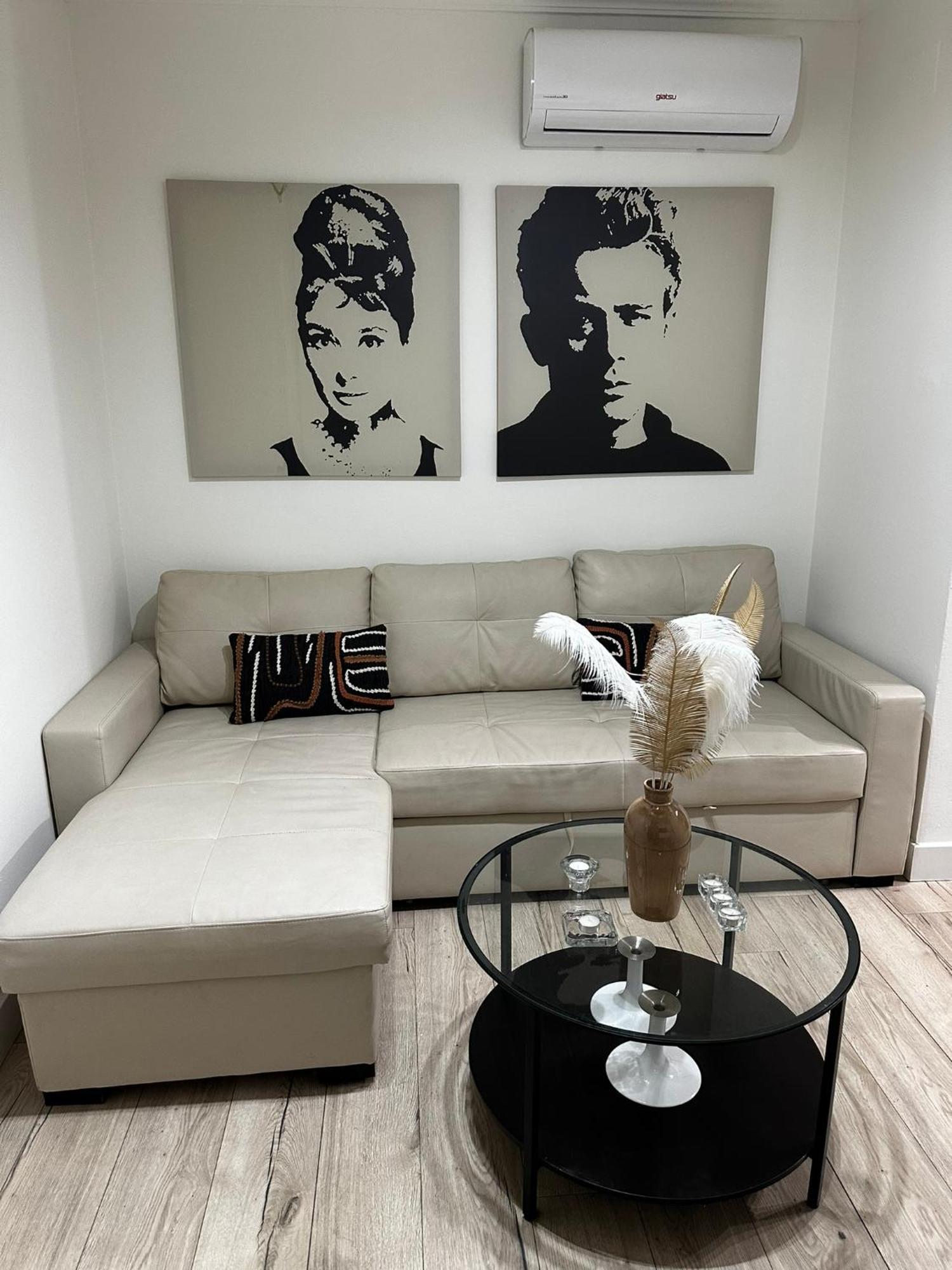 Malaga'S Secret Apartment Bagian luar foto